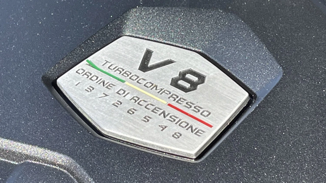 2019 Lamborghini Urus - Image 18 of 30