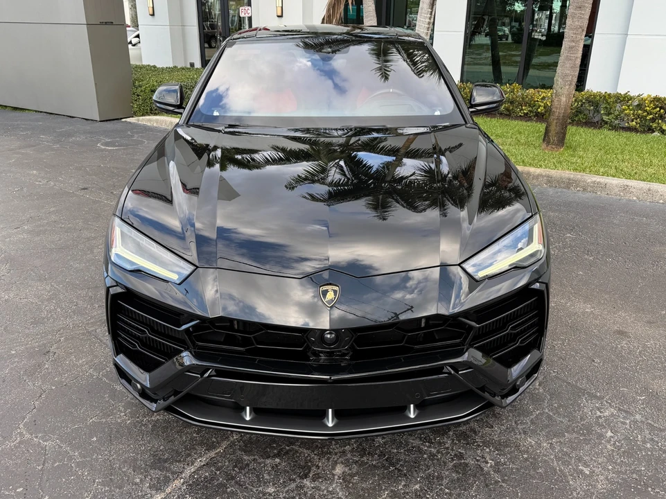 2019 Lamborghini Urus - Image 8 of 21