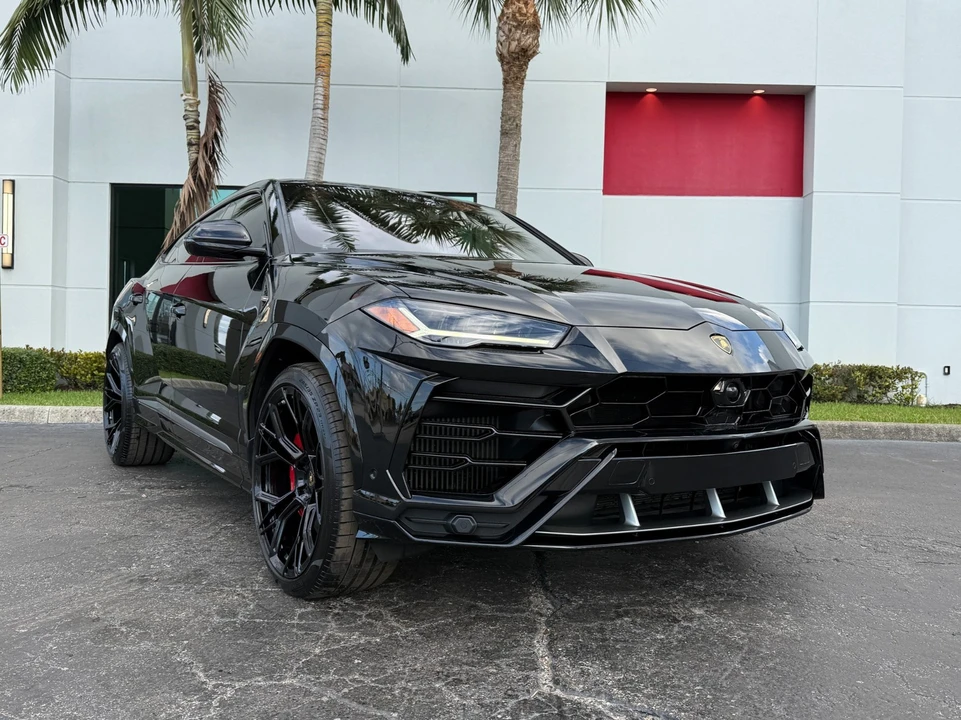 2019 Lamborghini Urus - Image 7 of 21