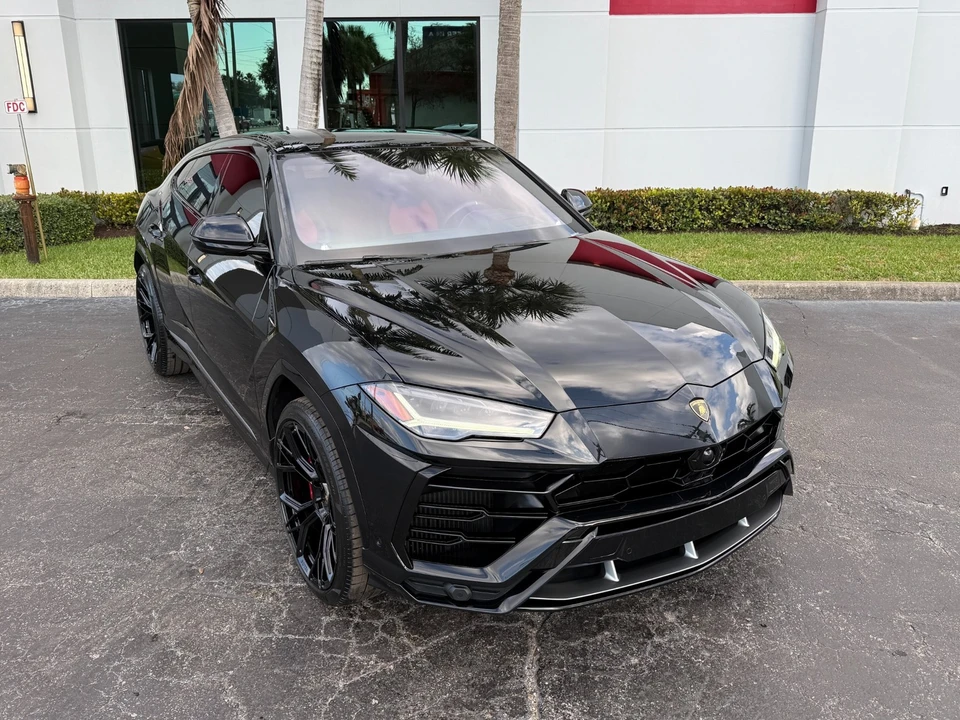 2019 Lamborghini Urus - Image 6 of 21