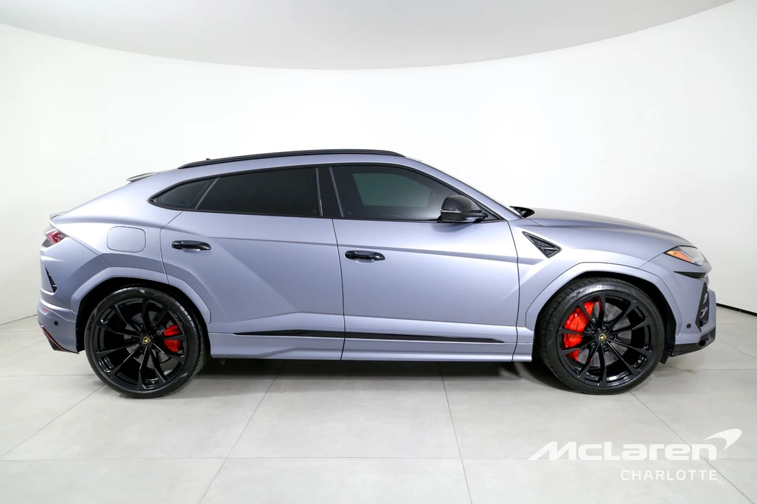 2019 Lamborghini Urus - Image 9 of 12