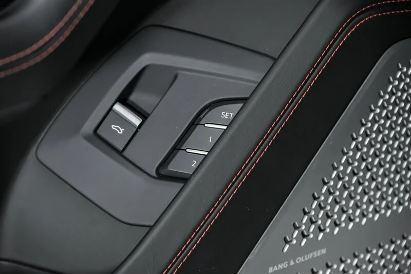 2019 Lamborghini Urus - Image 20 of 21