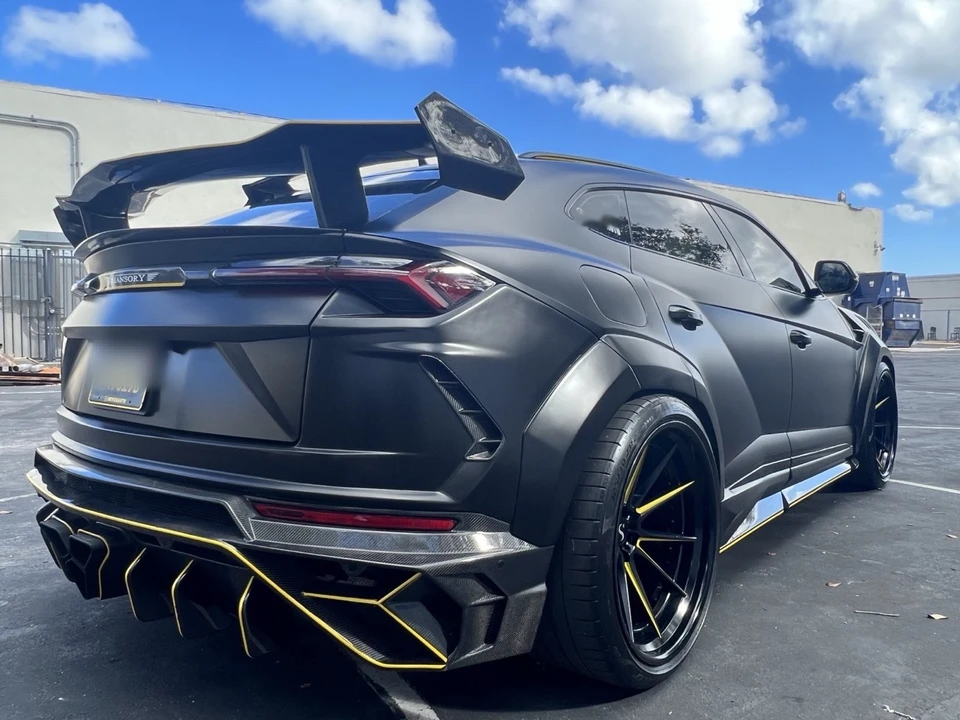 2019 Lamborghini Urus - Image 13 of 27