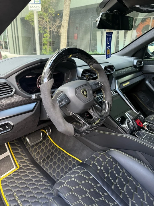 2019 Lamborghini Urus - Image 24 of 27
