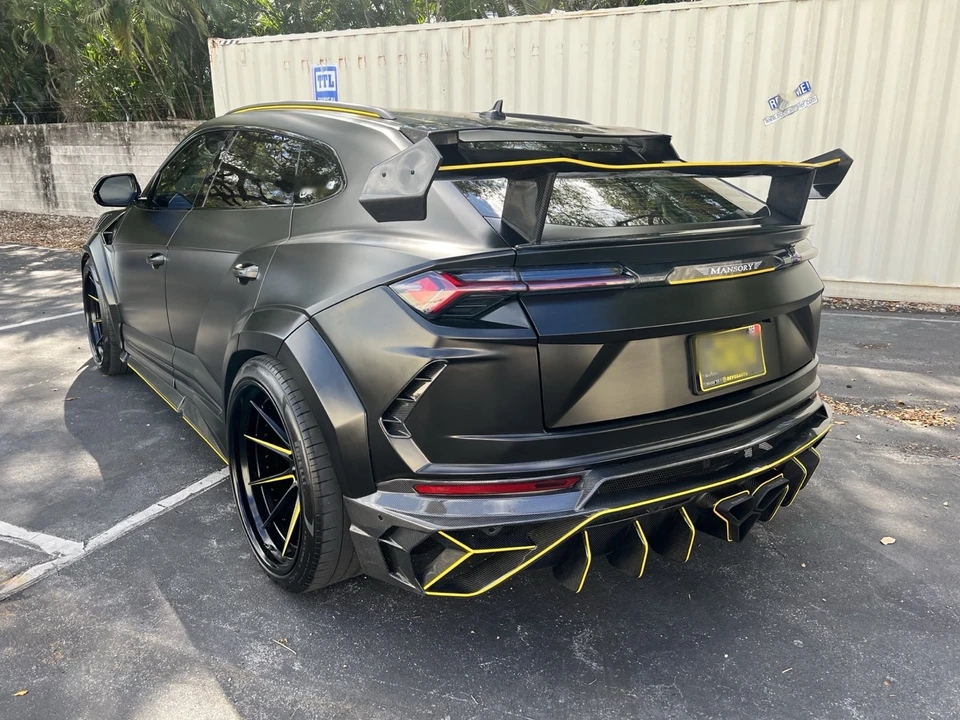 2019 Lamborghini Urus - Image 4 of 27