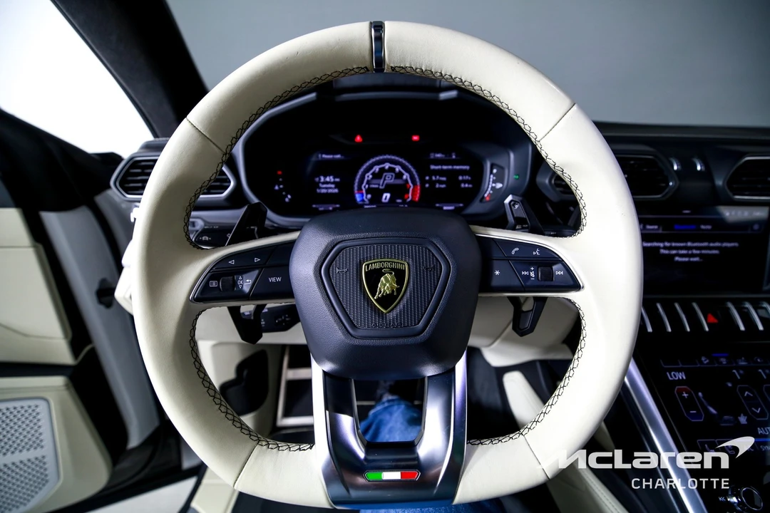 2019 Lamborghini Urus - Image 14 of 31