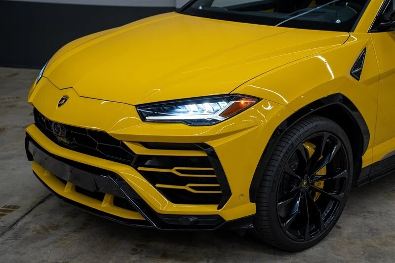 2019 Lamborghini Urus - Image 11 of 21