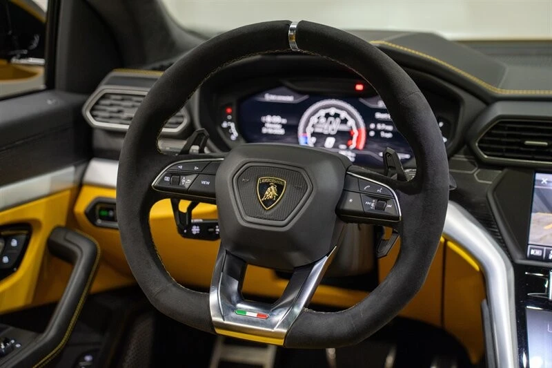 2019 Lamborghini Urus - Image 13 of 21
