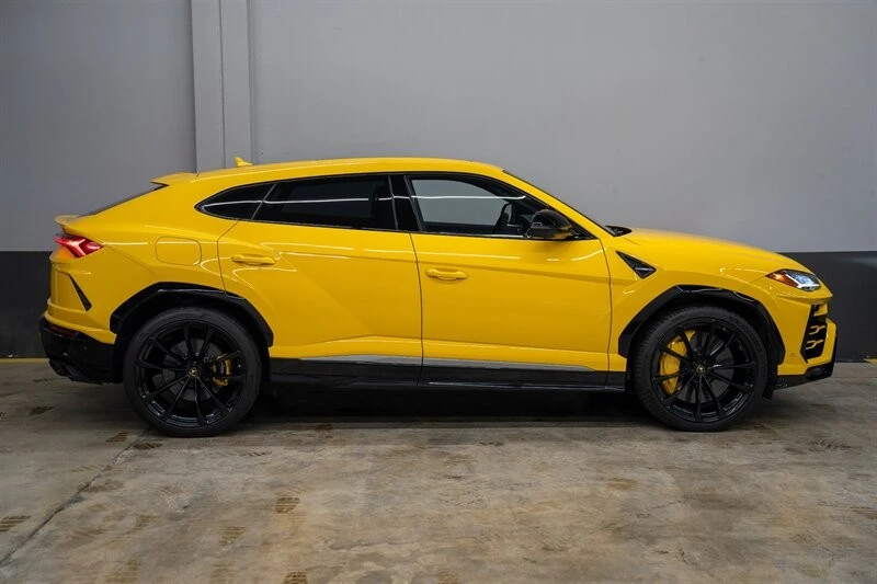 2019 Lamborghini Urus - Image 4 of 21