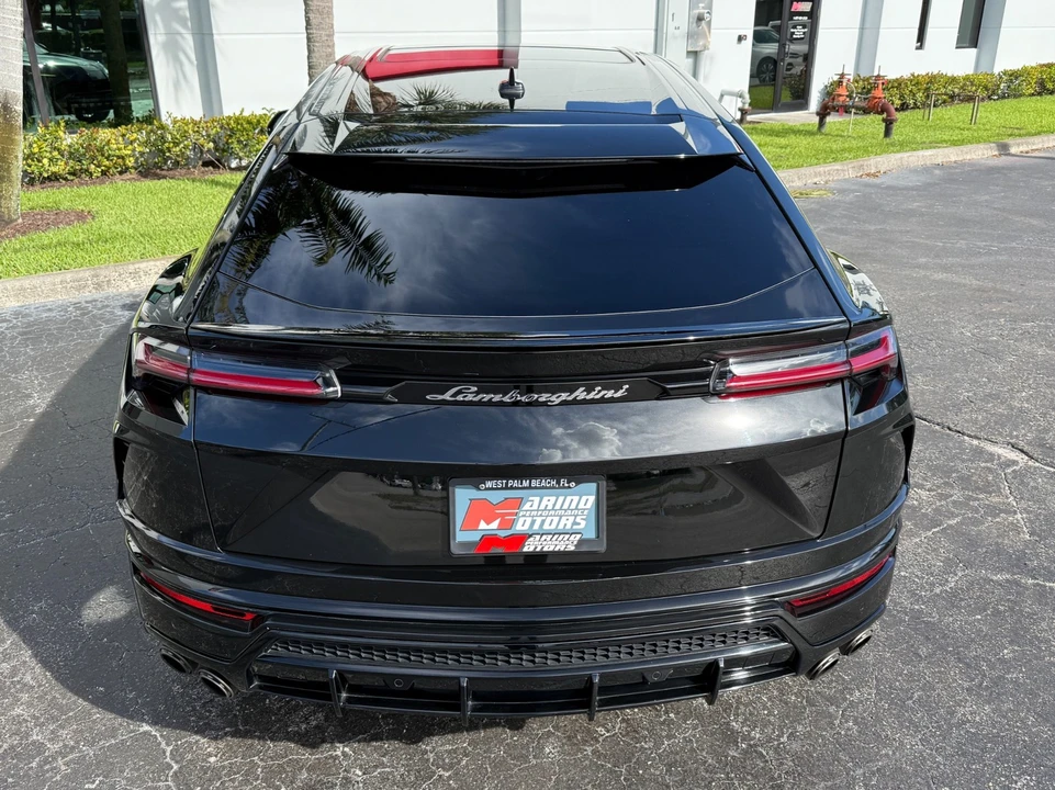2019 Lamborghini Urus - Image 16 of 31