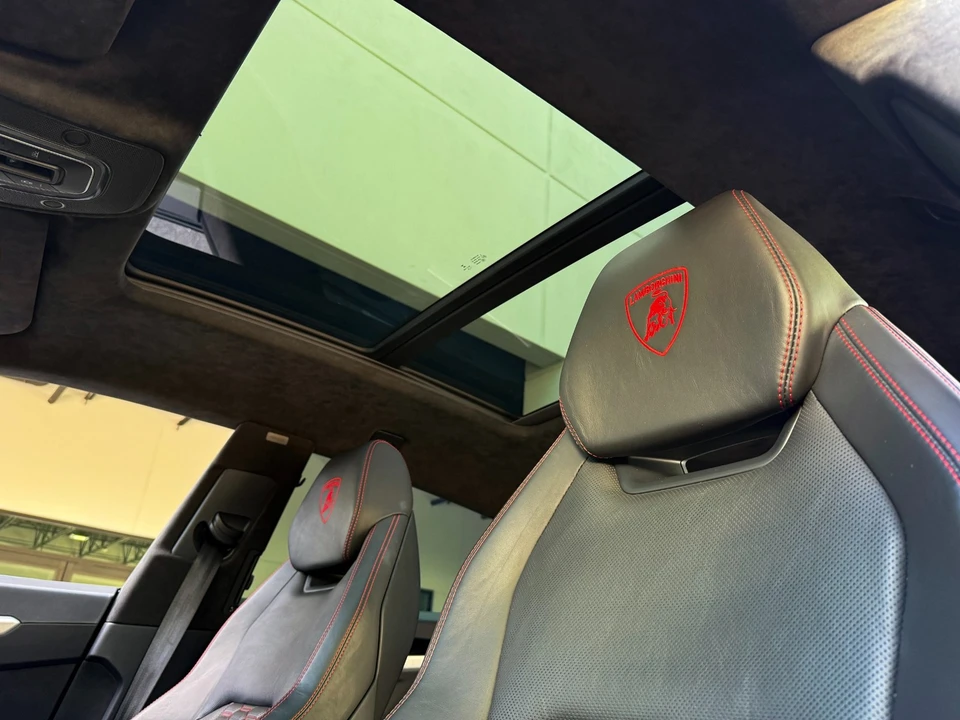2019 Lamborghini Urus - Image 24 of 31