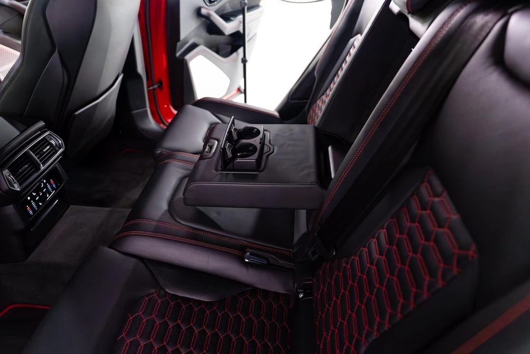 2019 Lamborghini Urus - Image 18 of 31