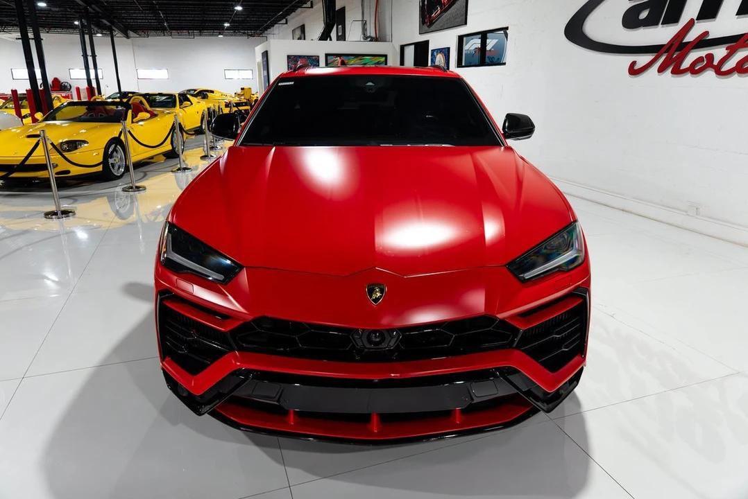 2019 Lamborghini Urus - Image 3 of 31