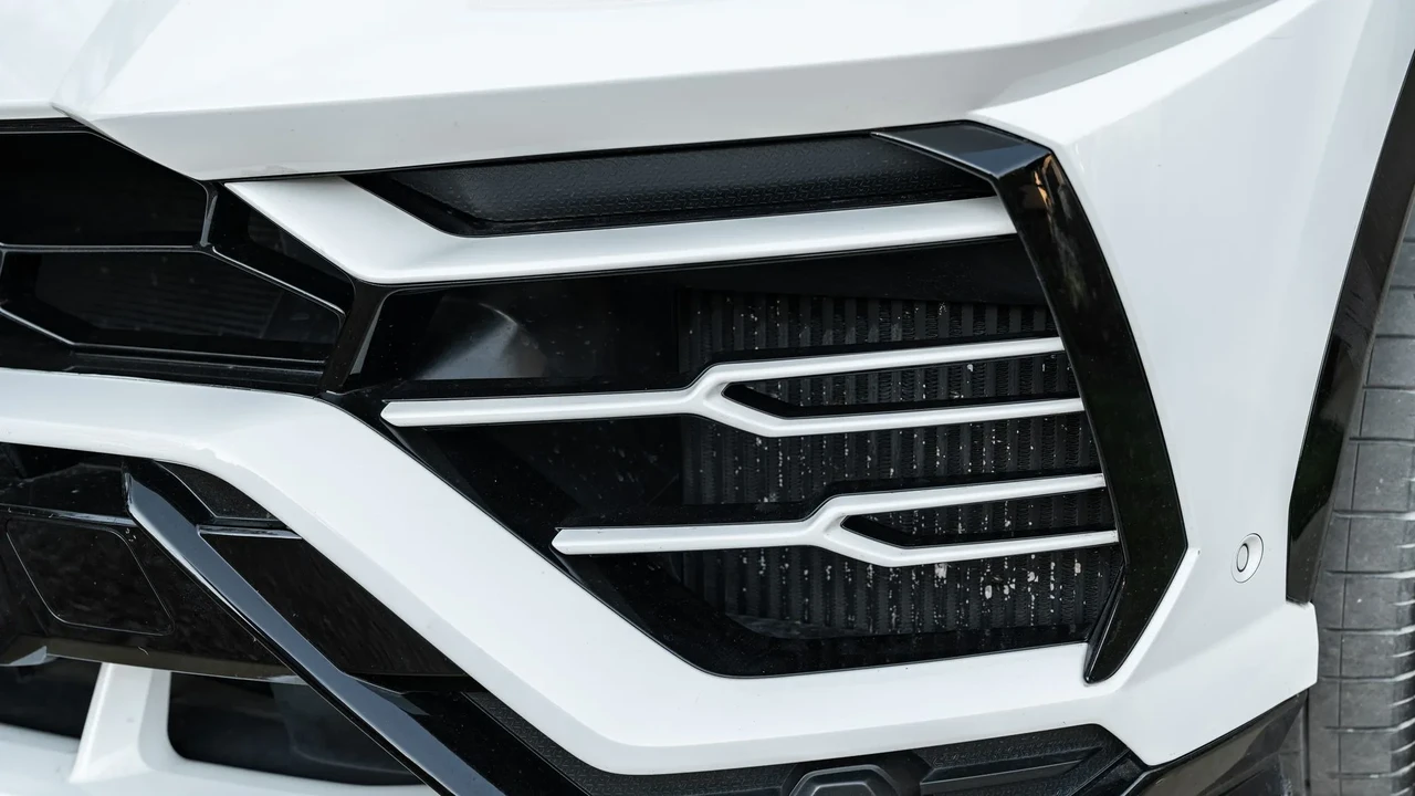 2019 Lamborghini Urus - Image 31 of 31
