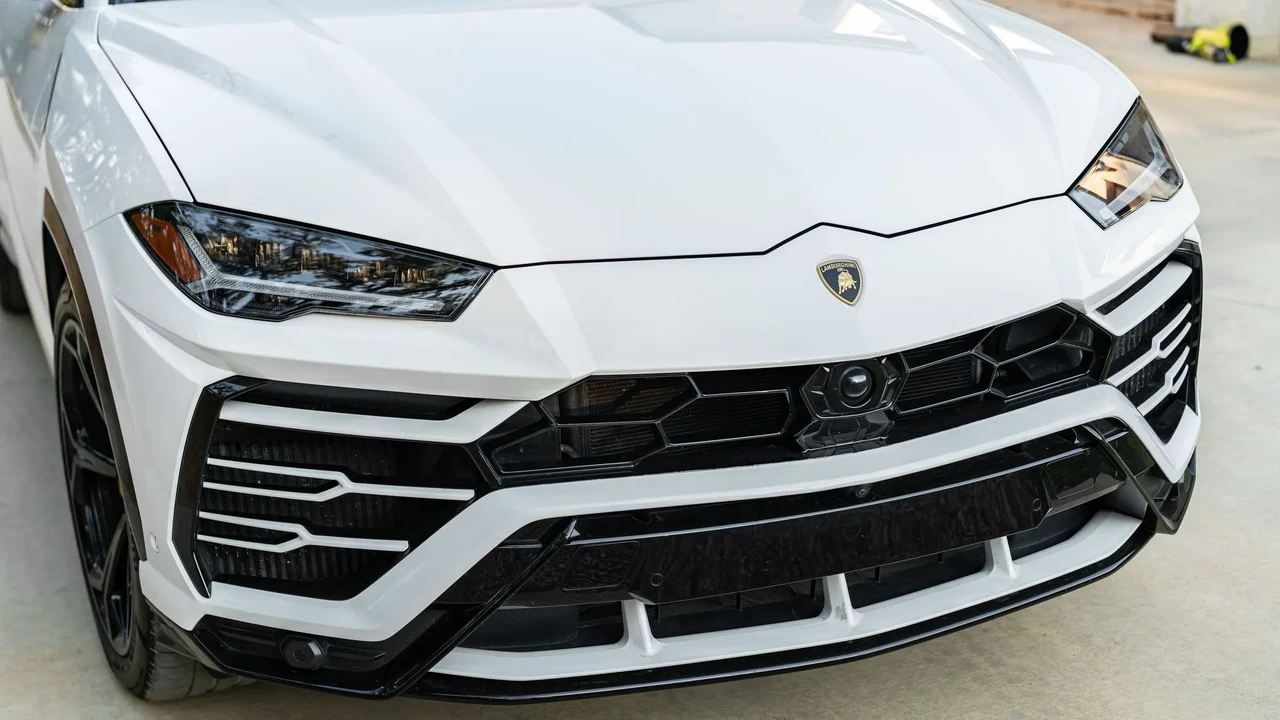 2019 Lamborghini Urus - Image 30 of 31