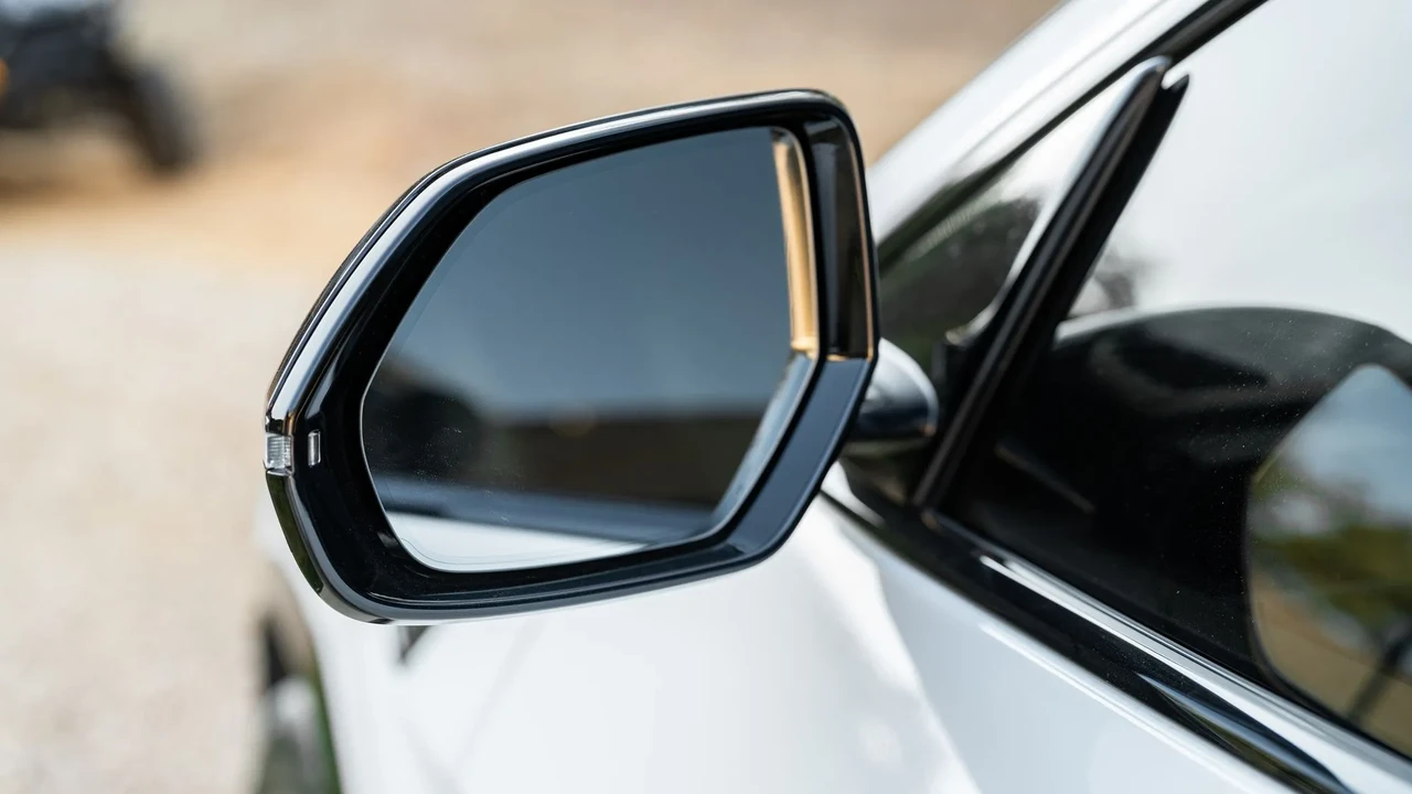 2019 Lamborghini Urus - Image 20 of 31