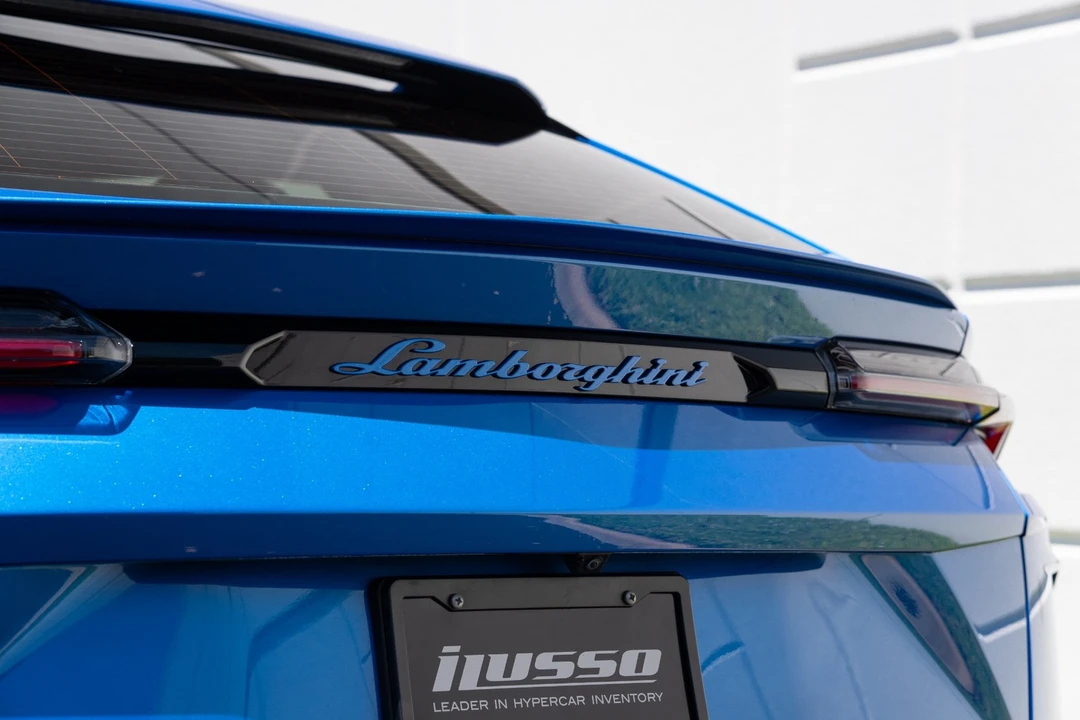2019 Lamborghini Urus - Image 31 of 31