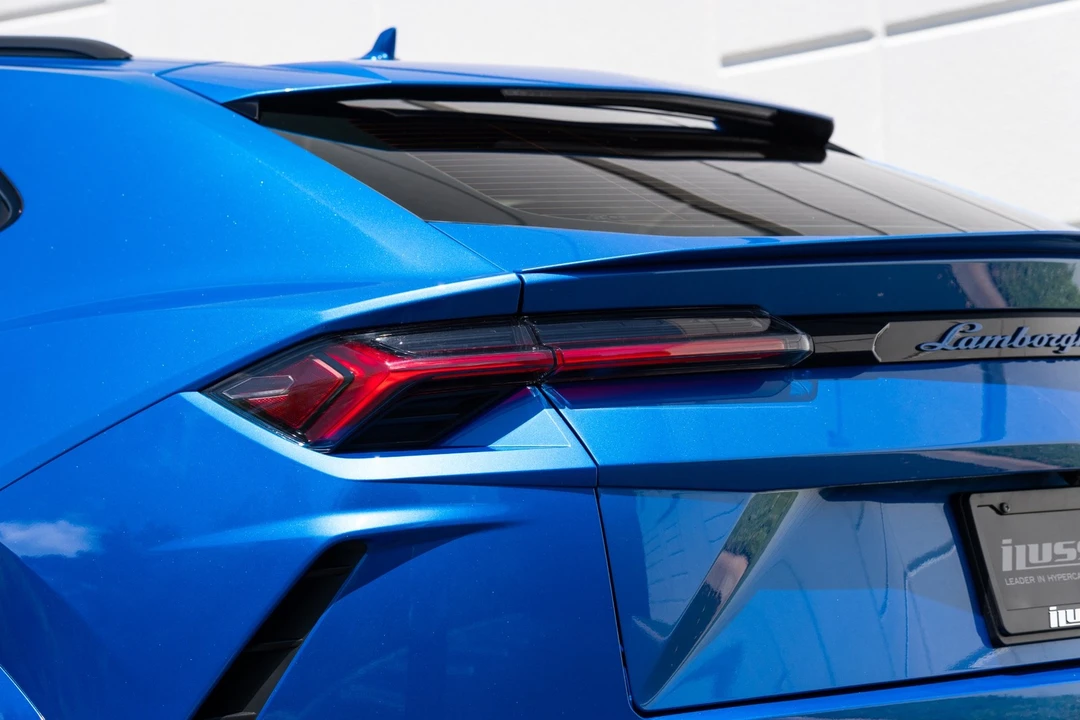 2019 Lamborghini Urus - Image 30 of 31
