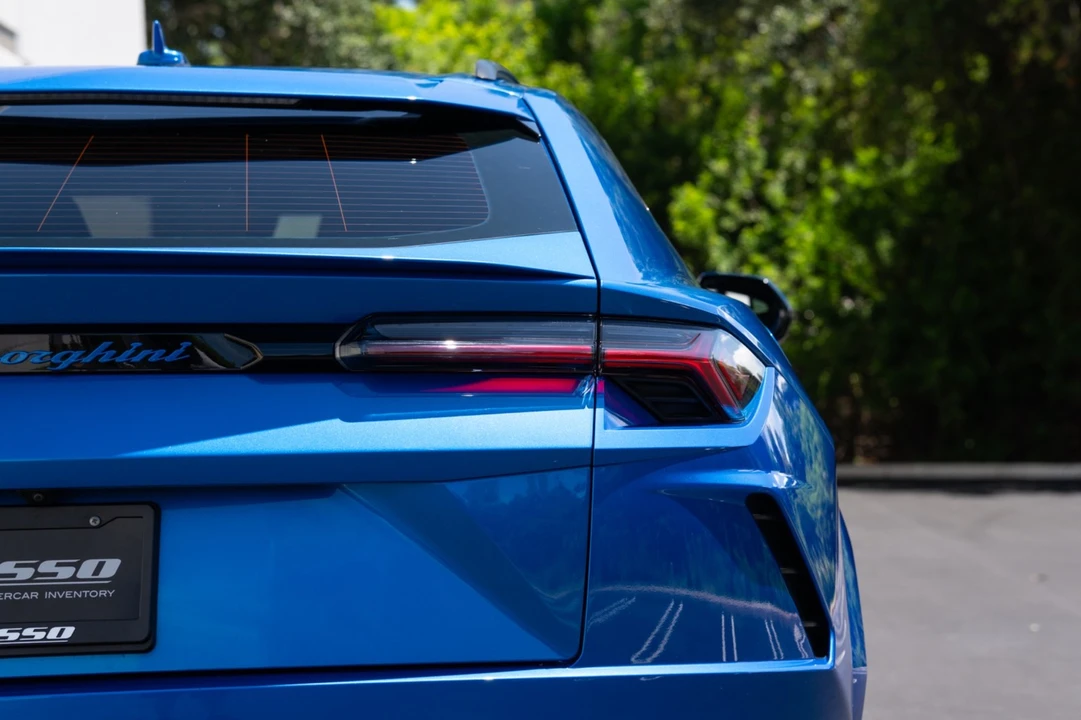 2019 Lamborghini Urus - Image 19 of 31