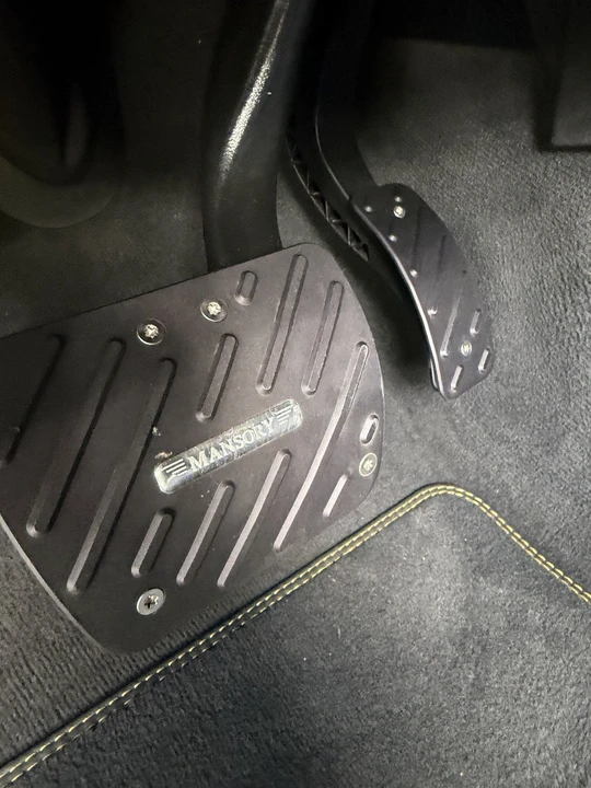 2019 Lamborghini Urus - Image 23 of 24