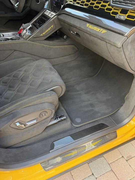 2019 Lamborghini Urus - Image 9 of 24