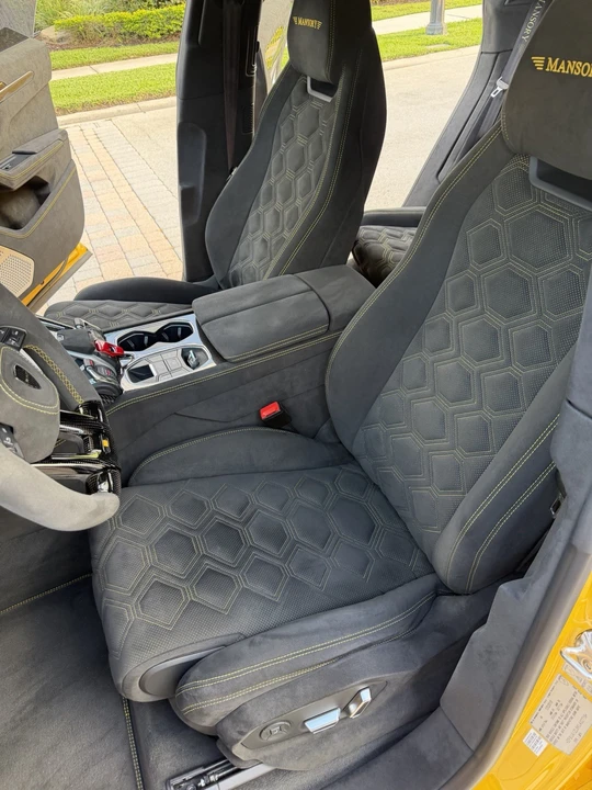 2019 Lamborghini Urus - Image 24 of 24