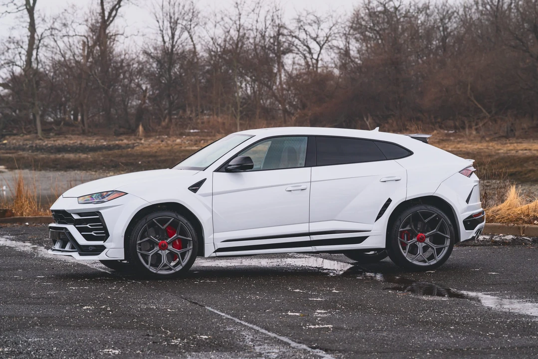2019 Lamborghini Urus - Image 19 of 31