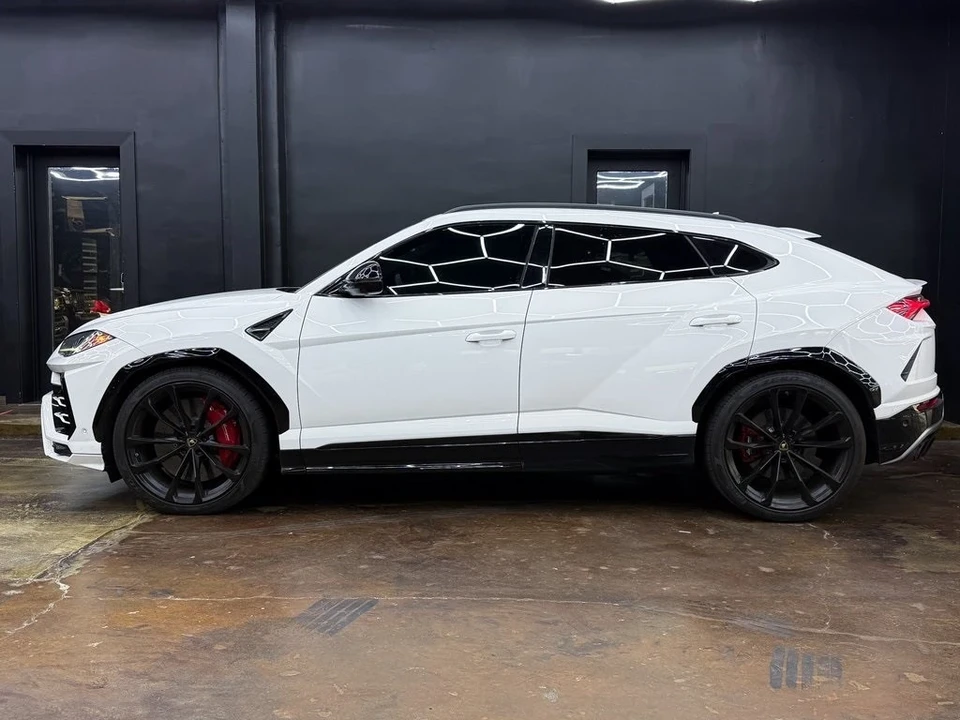 2019 Lamborghini Urus - Image 5 of 12
