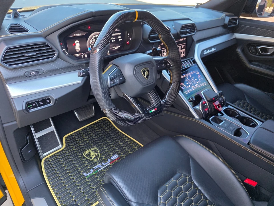 2019 Lamborghini Urus - Image 19 of 31
