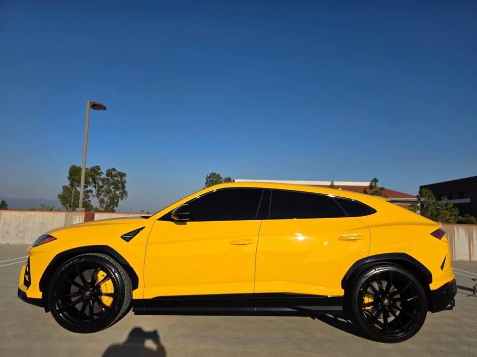 2019 Lamborghini Urus - Image 10 of 31