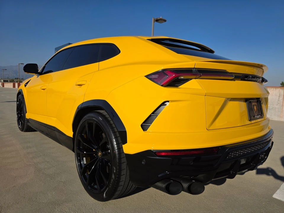 2019 Lamborghini Urus - Image 9 of 31