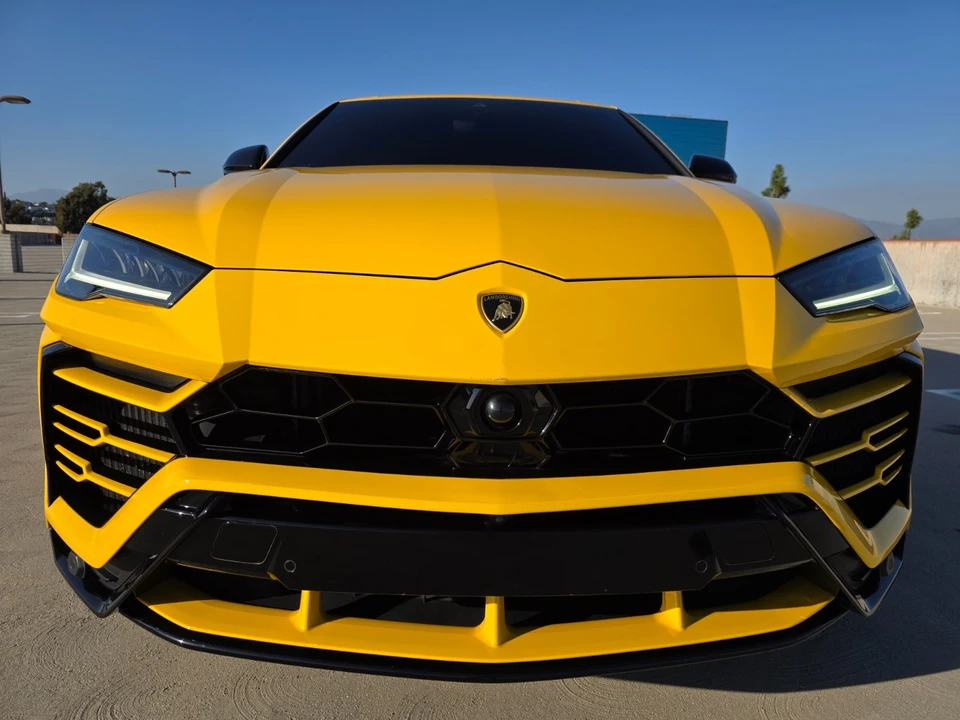 2019 Lamborghini Urus - Image 12 of 31