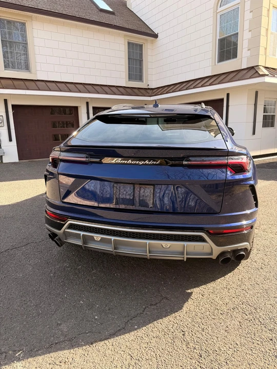 2019 Lamborghini Urus - Image 3 of 12