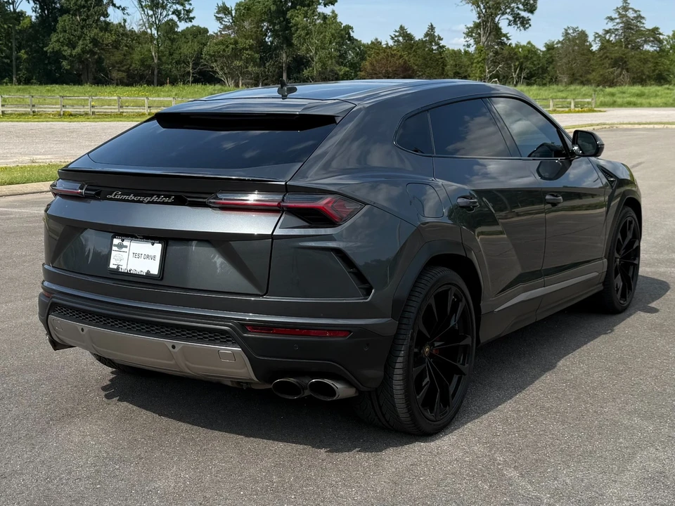 2019 Lamborghini Urus - Image 3 of 16