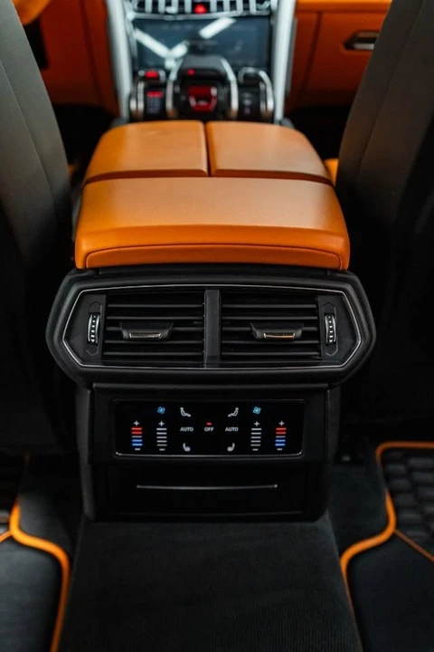 2019 Lamborghini Urus - Image 15 of 20