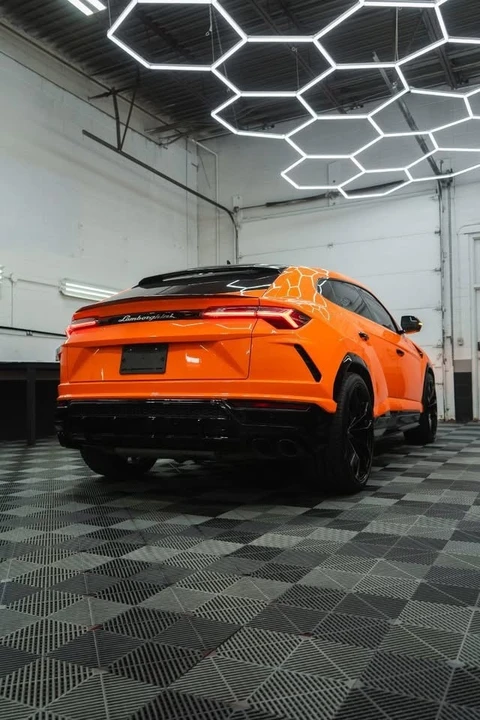 2019 Lamborghini Urus - Image 11 of 20