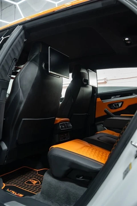 2019 Lamborghini Urus - Image 5 of 20