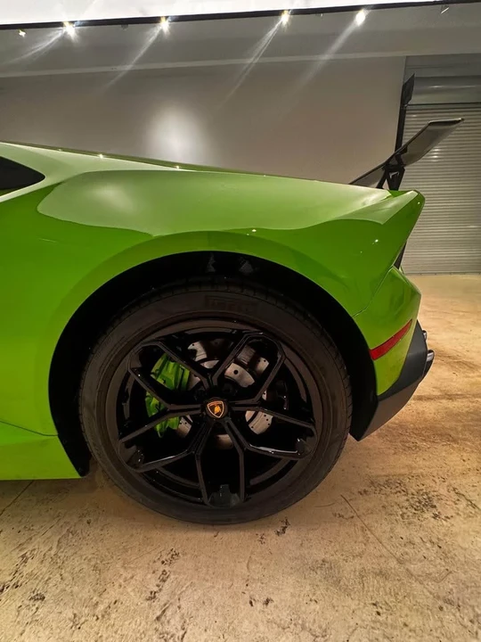 2019 Lamborghini Huracan LP580-2 - Image 4 of 9