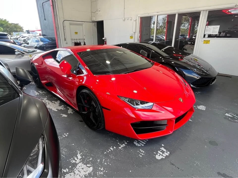 2019 Lamborghini Huracan LP580-2 - Image 3 of 5