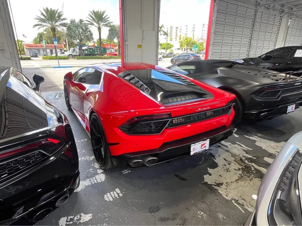 2019 Lamborghini Huracan LP580-2 - Image 4 of 5