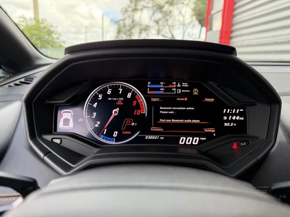 2019 Lamborghini Huracan LP580-2 - Image 7 of 17
