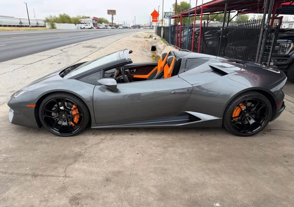 2019 Lamborghini Huracan LP580-2 - Image 11 of 20