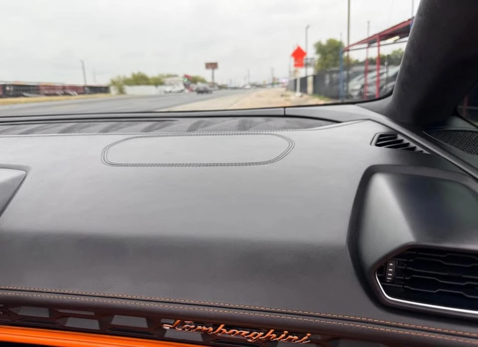 2019 Lamborghini Huracan LP580-2 - Image 13 of 20
