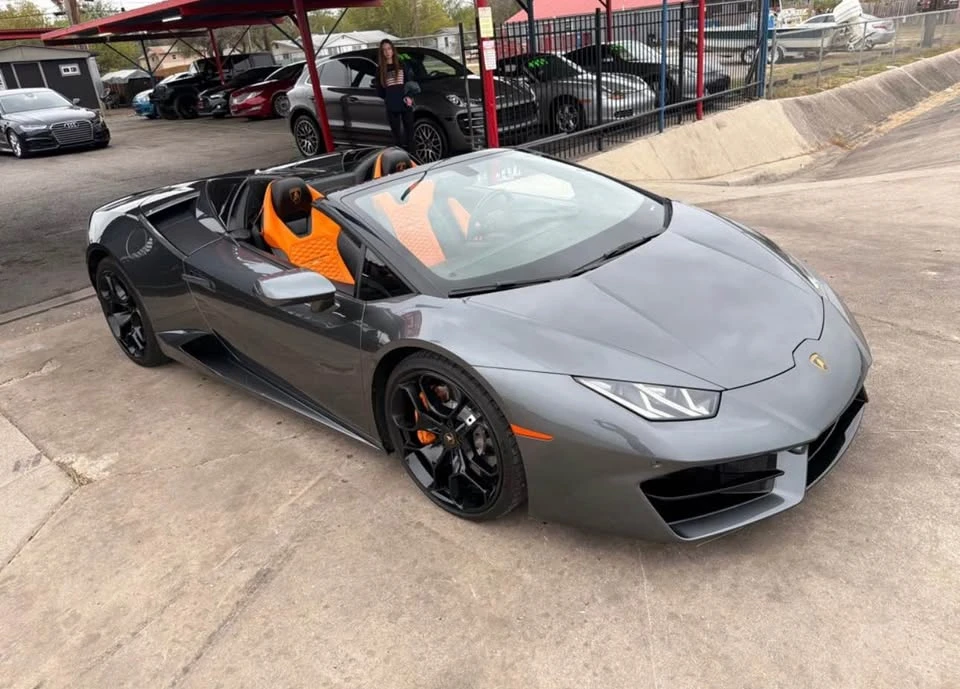 2019 Lamborghini Huracan LP580-2 - Image 3 of 20