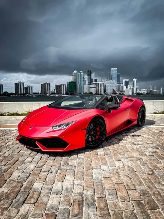 2019 Lamborghini Huracan LP580-2 - Image 2 of 15
