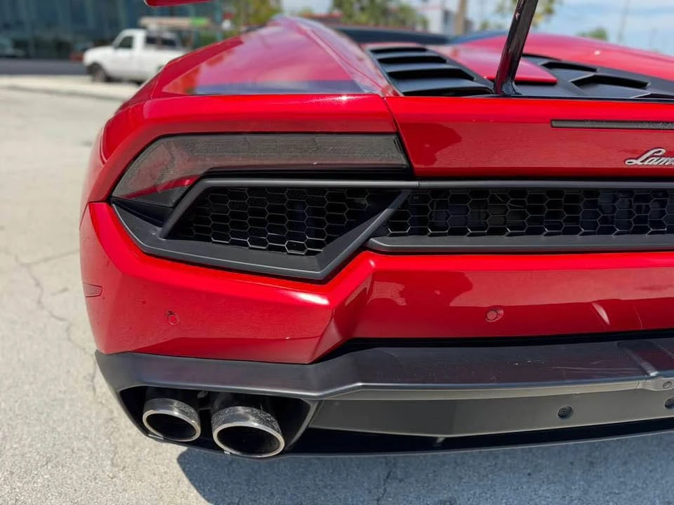 2019 Lamborghini Huracan LP580-2 - Image 14 of 17