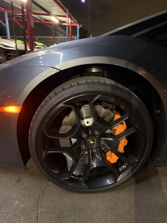 2019 Lamborghini Huracan LP580-2 - Image 3 of 17
