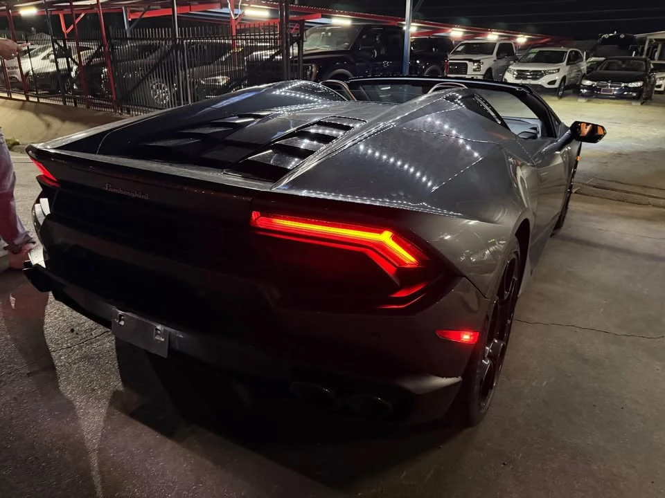 2019 Lamborghini Huracan LP580-2 - Image 8 of 17