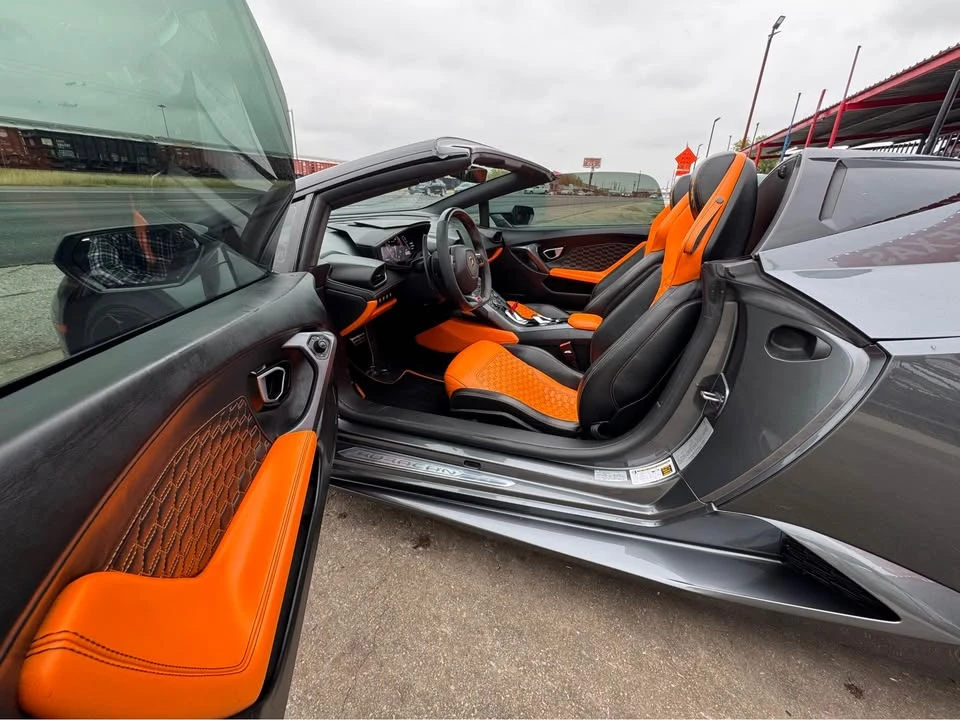 2019 Lamborghini Huracan LP580-2 - Image 13 of 16