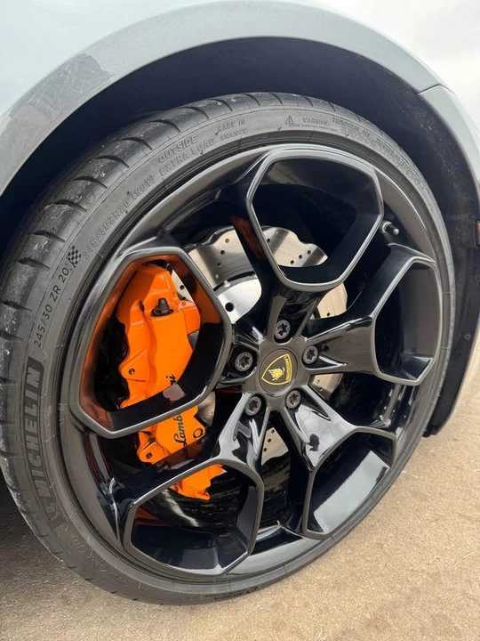 2019 Lamborghini Huracan LP580-2 - Image 5 of 16